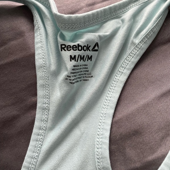 Reebok Tank - Picture 3 of 4
